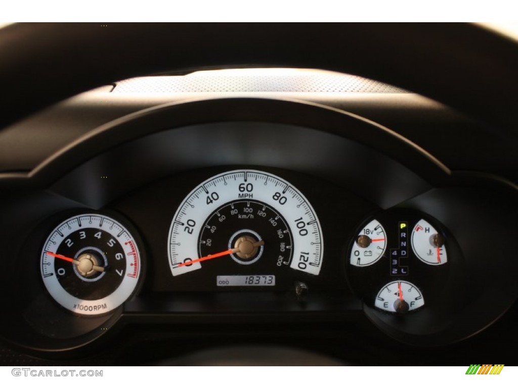 2011 Toyota FJ Cruiser 4WD Gauges Photo #70125588