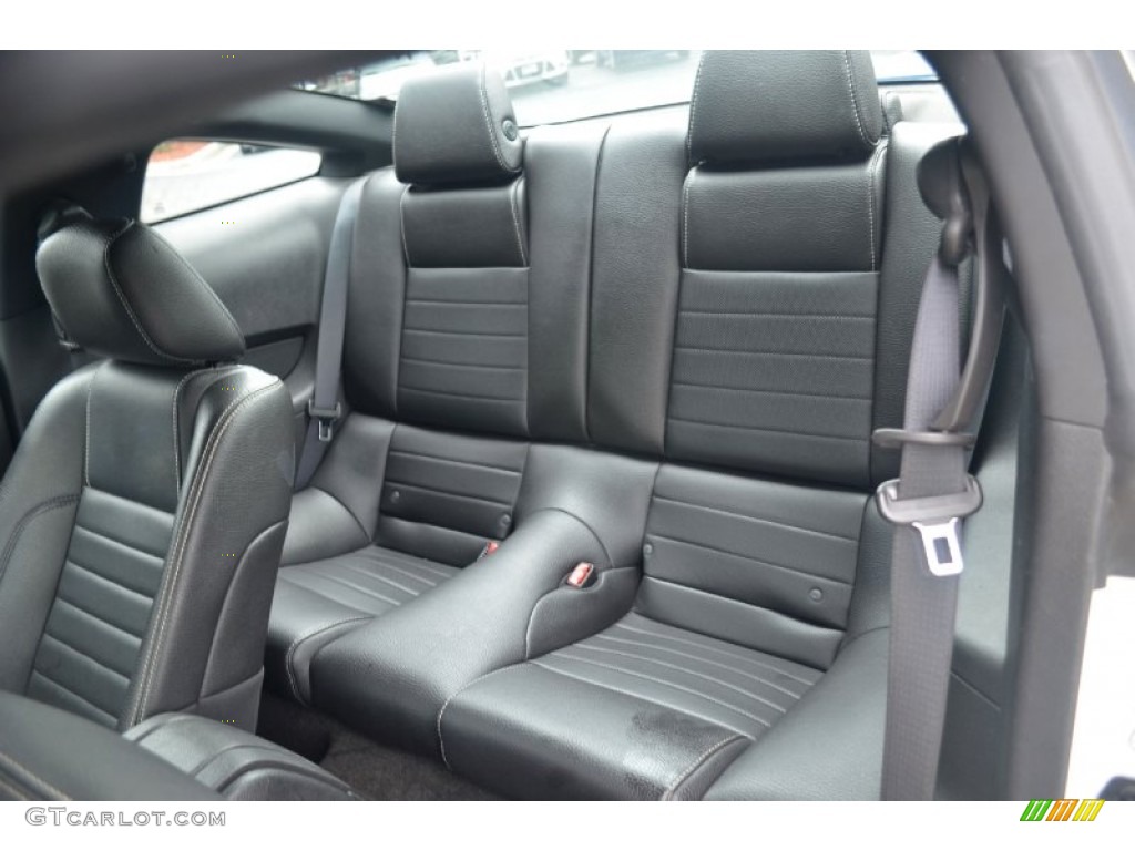 Charcoal Black Interior 2012 Ford Mustang GT Premium Coupe Photo #70127428