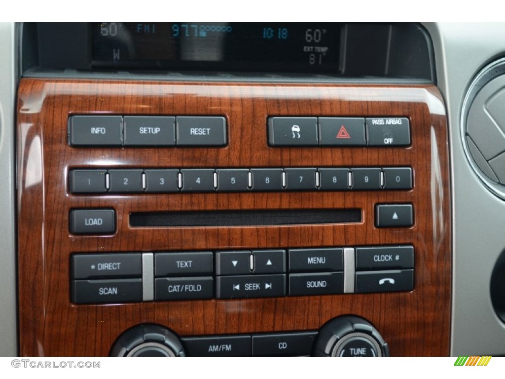 2010 Ford F150 Lariat SuperCrew 4x4 Controls Photo #70128655