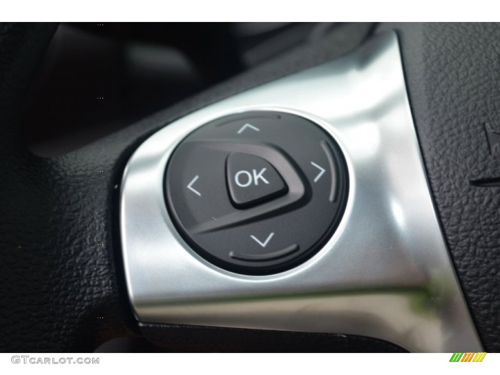 2013 Ford Escape S Controls Photo #70129231