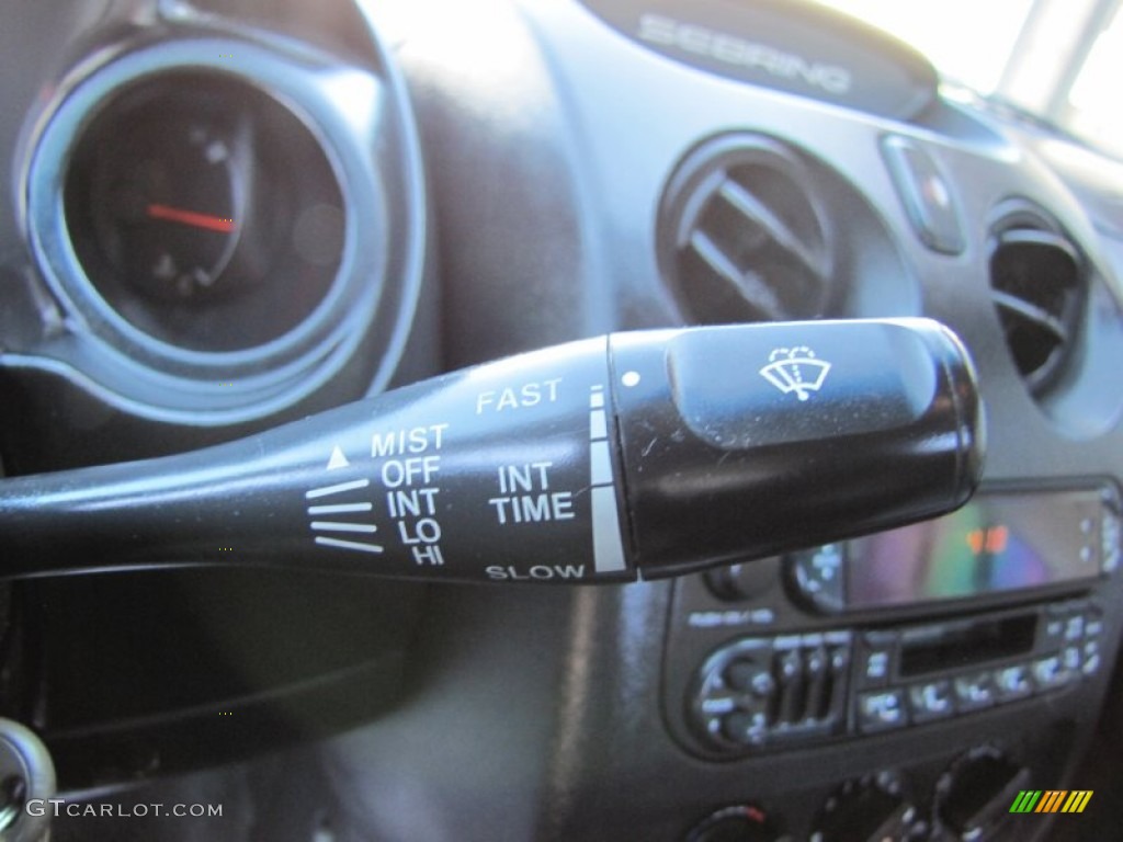 2002 Chrysler Sebring LX Coupe Controls Photo #70130675