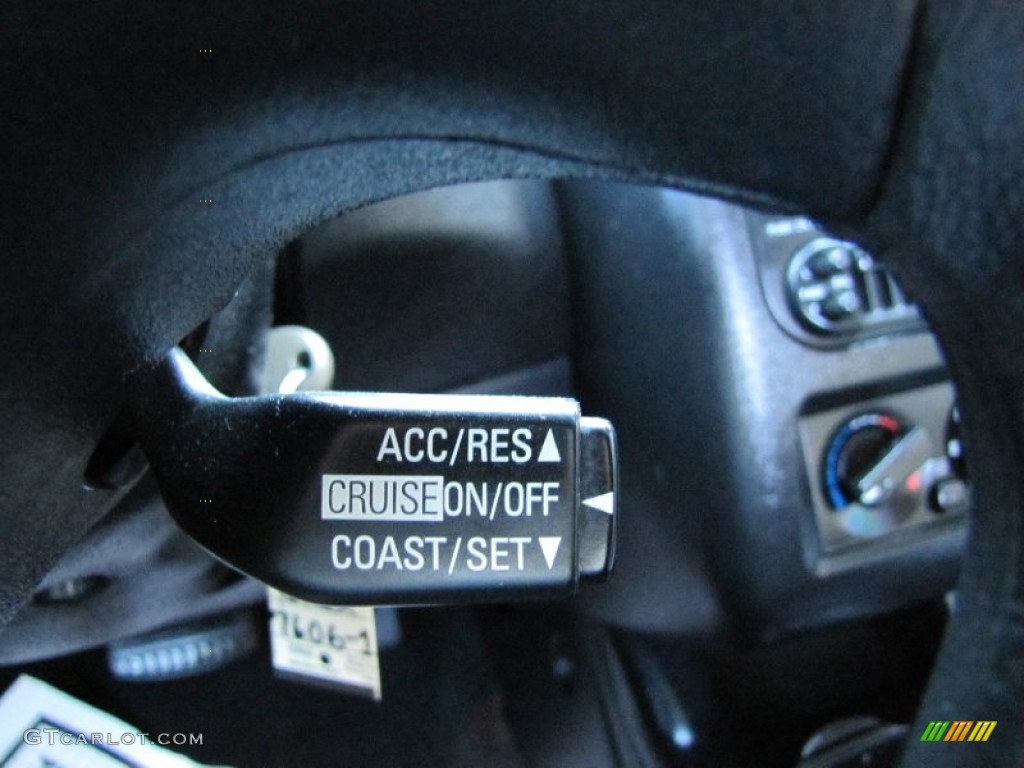 2002 Chrysler Sebring LX Coupe Controls Photo #70130678