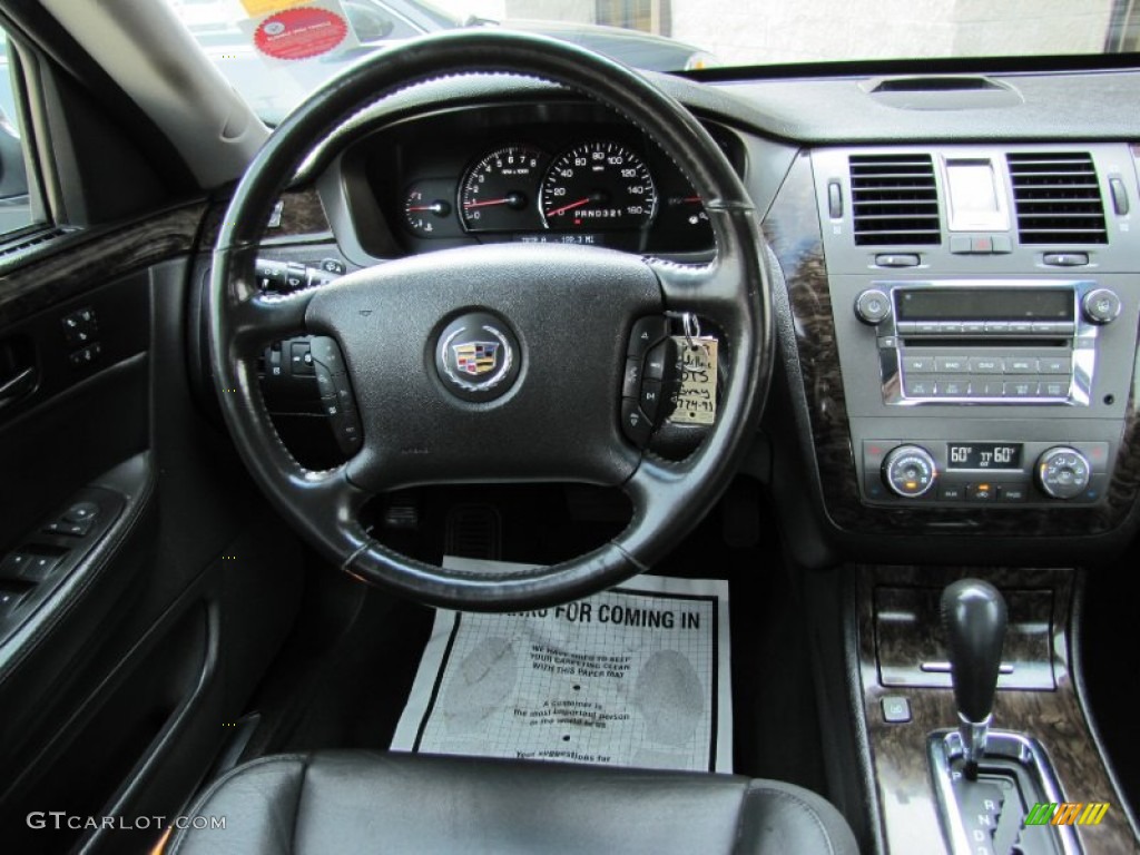 2009 Cadillac DTS Standard DTS Model Ebony Dashboard Photo #70130801