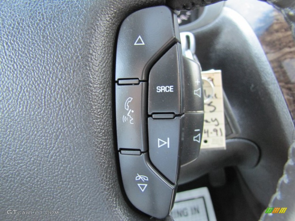2009 Cadillac DTS Standard DTS Model Controls Photo #70130813