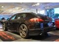 Basalt Black Metallic - Panamera 4 Photo No. 15