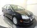Black - Jetta SE Sedan Photo No. 3