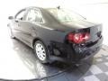 Black - Jetta SE Sedan Photo No. 9