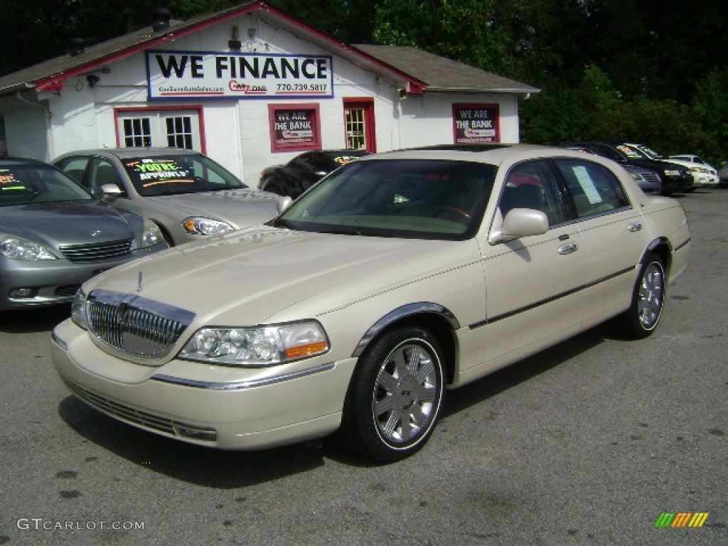 Ivory Parchment Tri Coat Lincoln Town Car