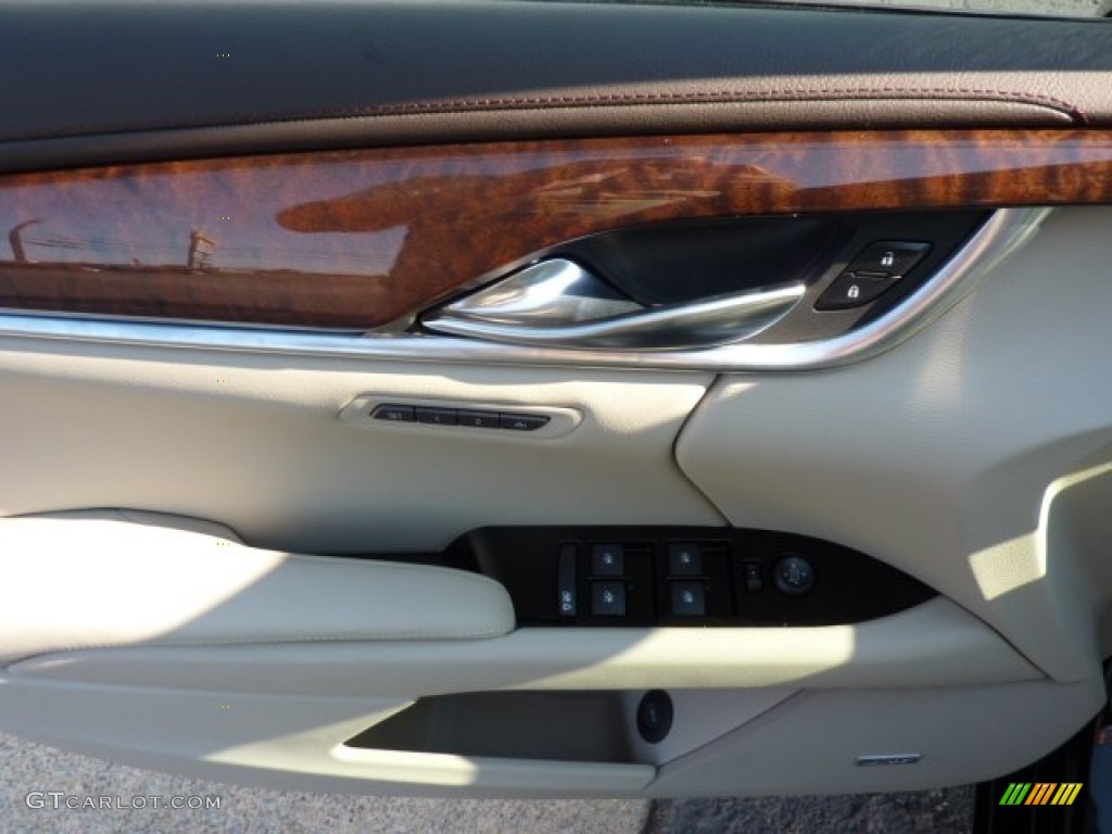 2013 Cadillac XTS Premium AWD Shale/Cocoa Door Panel Photo #70140992