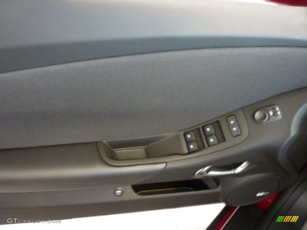 2013 Chevrolet Camaro LT Convertible Gray Door Panel Photo #70141171