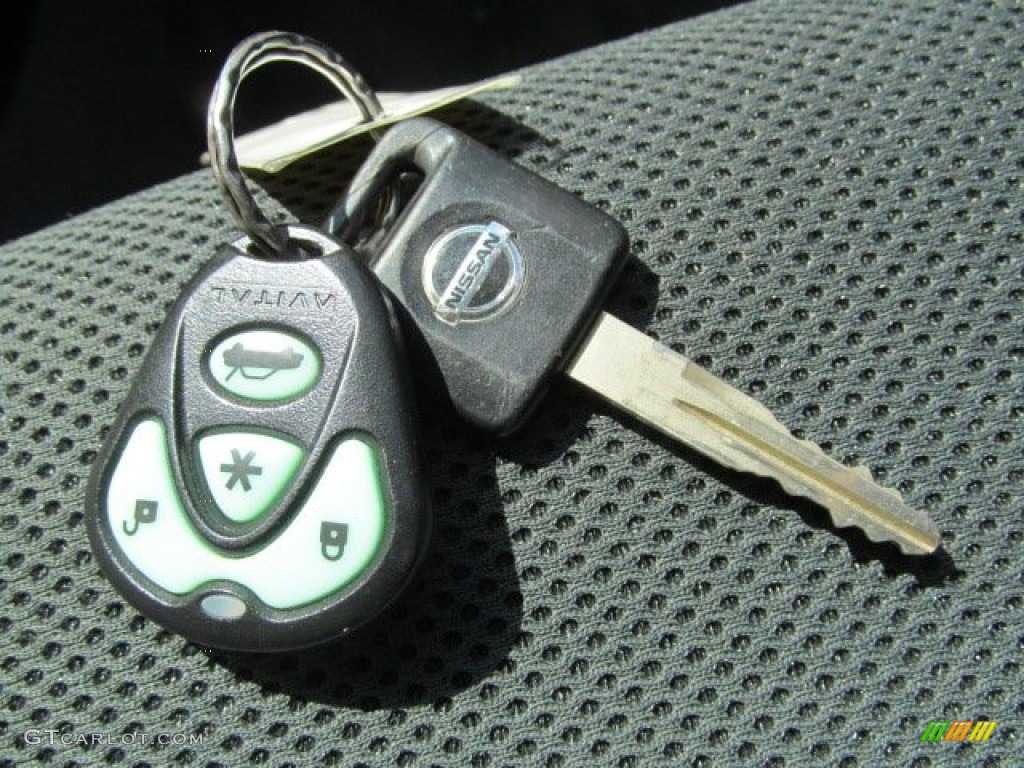 2005 Nissan Sentra 1.8 S Special Edition Keys Photo #70143356