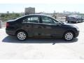 Black Uni - Jetta SE Sedan Photo No. 9