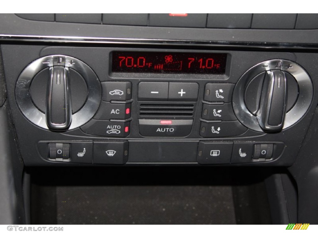 2010 Audi A3 2.0 TDI Controls Photo #70144103