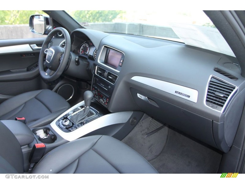 2012 Audi Q5 3.2 FSI quattro Light Gray Dashboard Photo #70145582