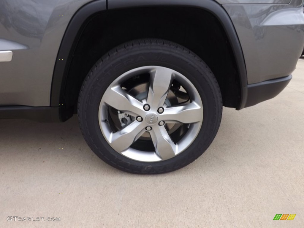2013 Jeep Grand Cherokee Limited Wheel Photo #70146095