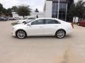 White Diamond Tricoat - XTS Luxury FWD Photo No. 2