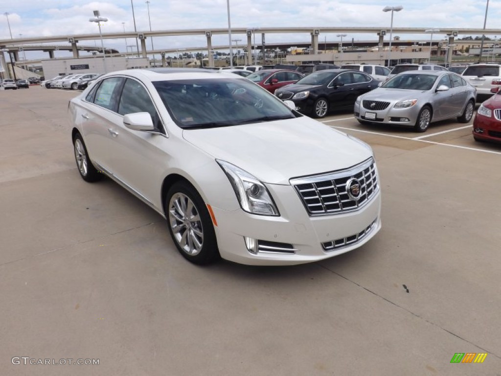 White Diamond Tricoat 2013 Cadillac XTS Luxury FWD Exterior Photo #70146683