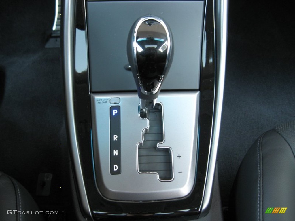 2013 Elantra Coupe SE - Volcanic Red / Black photo #24