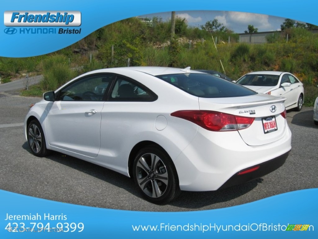 2013 Elantra Coupe SE - Monaco White / Gray photo #9