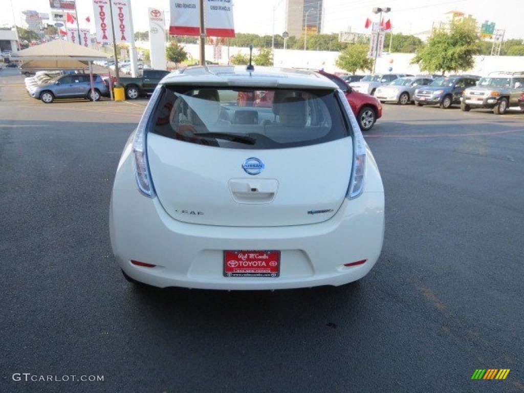 2011 LEAF SL - Glacier Pearl White / Light Gray photo #6