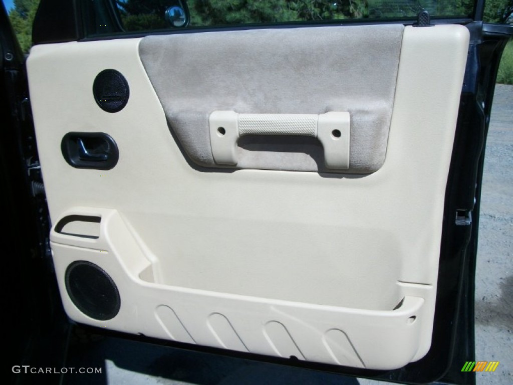 2003 Land Rover Discovery SE7 Alpaca Beige Door Panel Photo #70158826