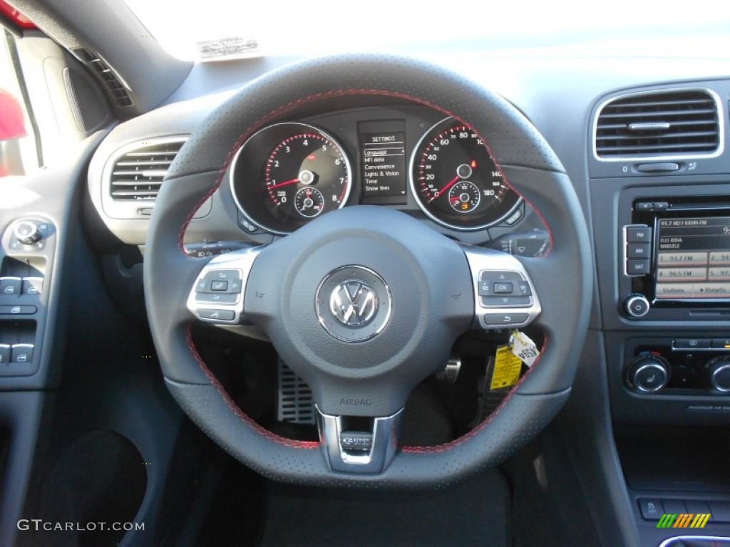 2013 Volkswagen GTI 4 Door Interlagos Plaid Cloth Steering Wheel Photo #70160606