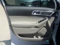 2013 White Platinum Tri-Coat Ford Explorer XLT  photo #11
