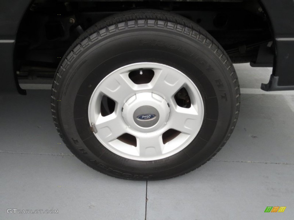 2004 F150 STX SuperCab - Black / Medium/Dark Flint photo #11