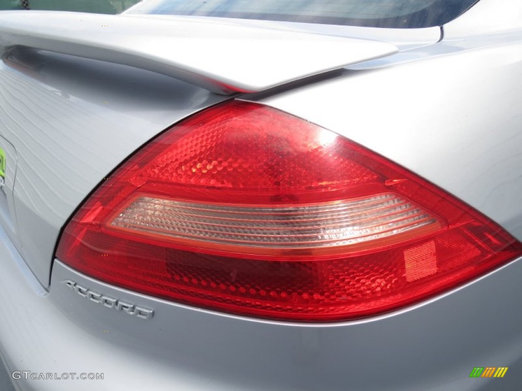 2003 Accord LX Coupe - Satin Silver Metallic / Black photo #16