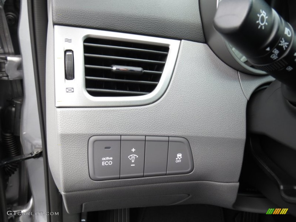 2013 Elantra Limited - Titanium Gray Metallic / Gray photo #33