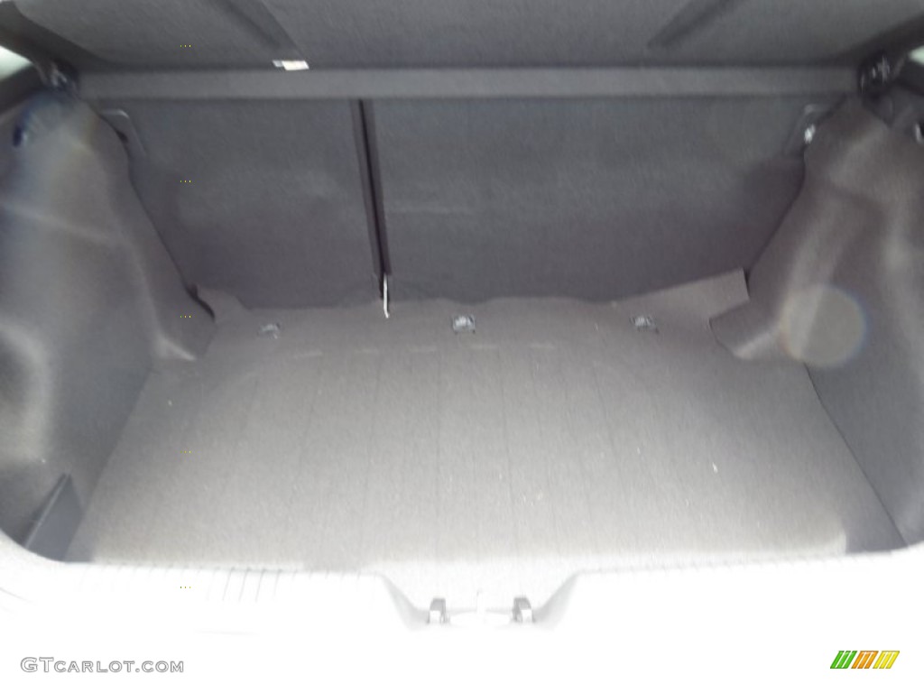 2013 Elantra GT - Monaco White / Beige photo #20