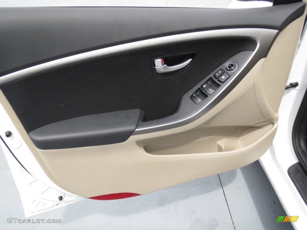 2013 Elantra GT - Monaco White / Beige photo #21