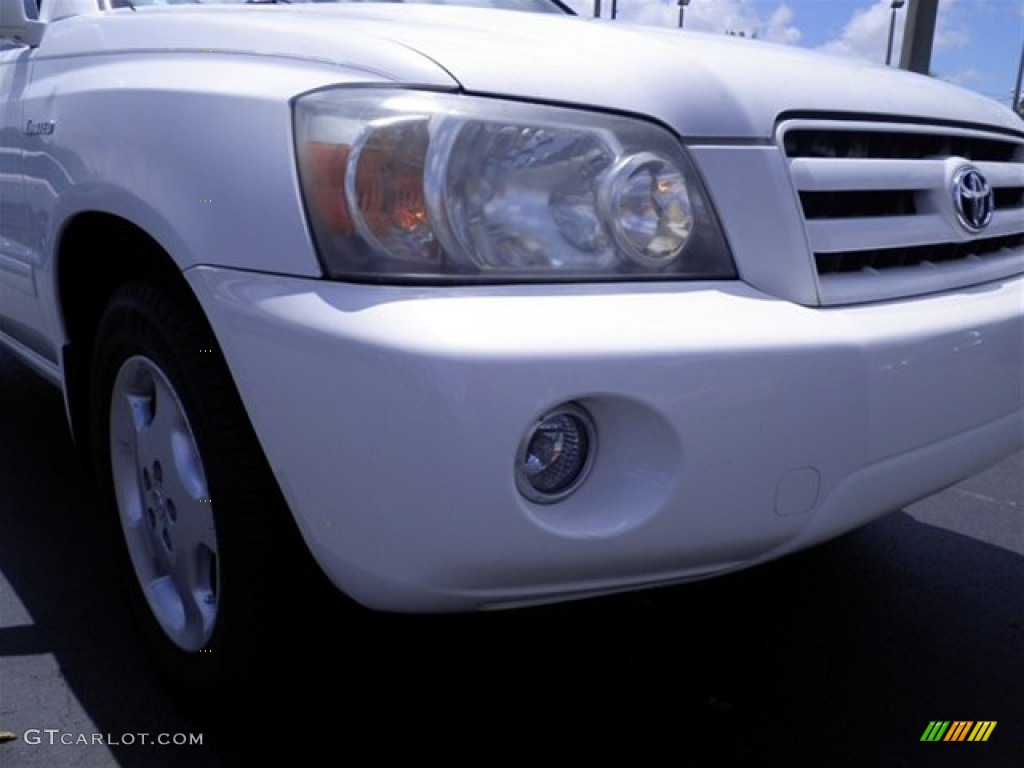 2004 Highlander Limited V6 - Super White / Ash photo #2