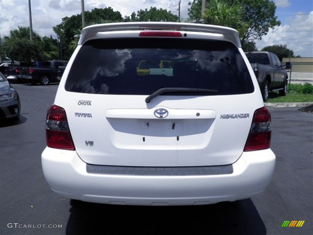 2004 Highlander Limited V6 - Super White / Ash photo #16