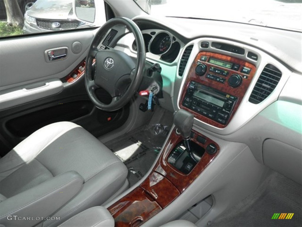 2004 Highlander Limited V6 - Super White / Ash photo #21