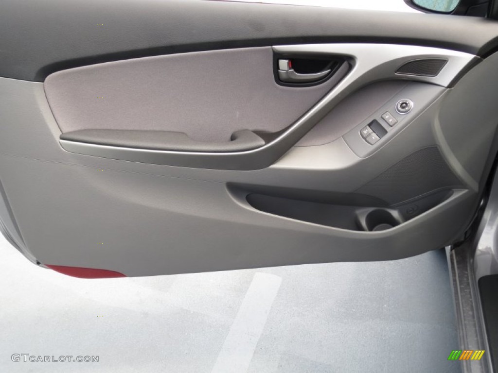 2013 Elantra Coupe GS - Titanium Gray Metallic / Gray photo #17