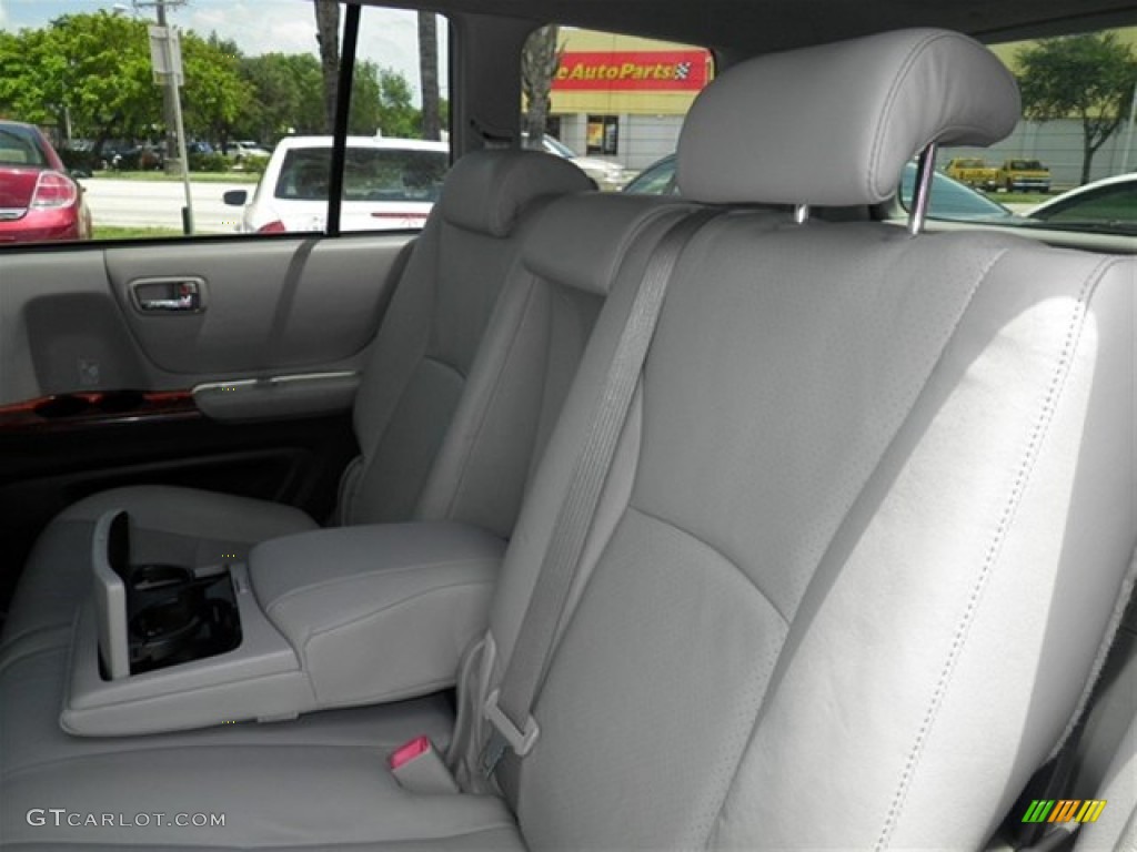2004 Highlander Limited V6 - Super White / Ash photo #29