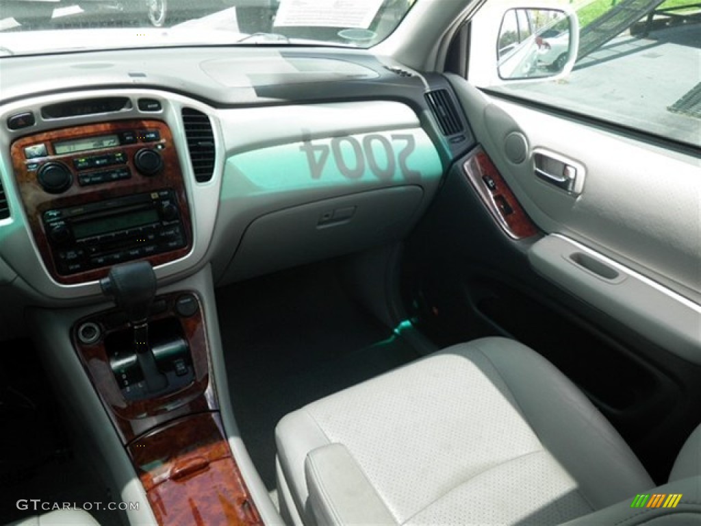 2004 Highlander Limited V6 - Super White / Ash photo #37