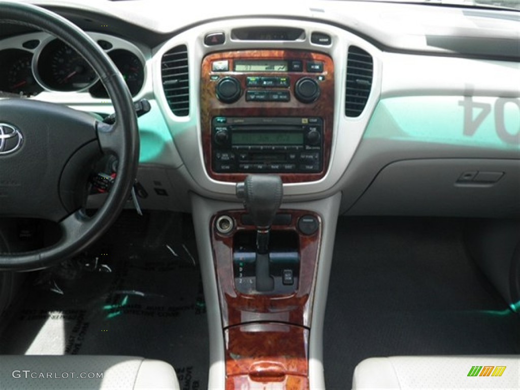 2004 Highlander Limited V6 - Super White / Ash photo #41