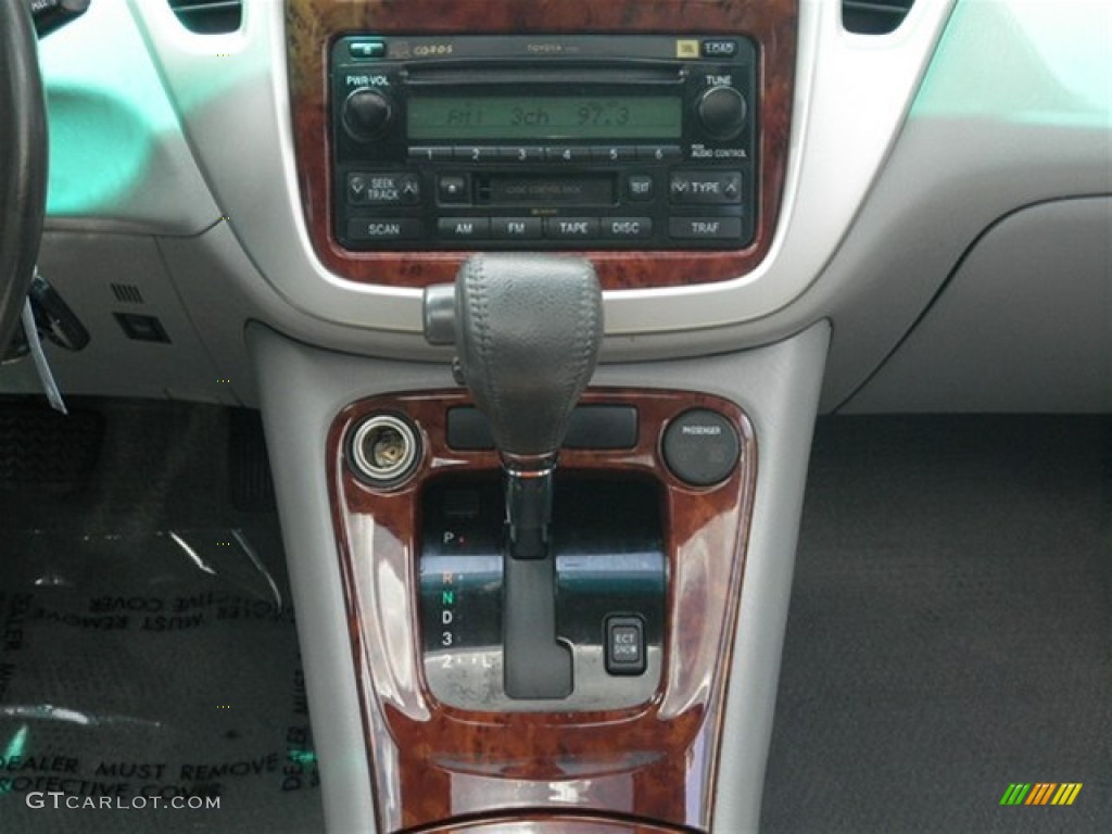 2004 Highlander Limited V6 - Super White / Ash photo #43