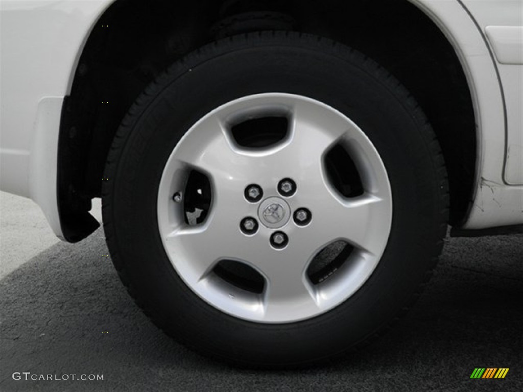2004 Highlander Limited V6 - Super White / Ash photo #48