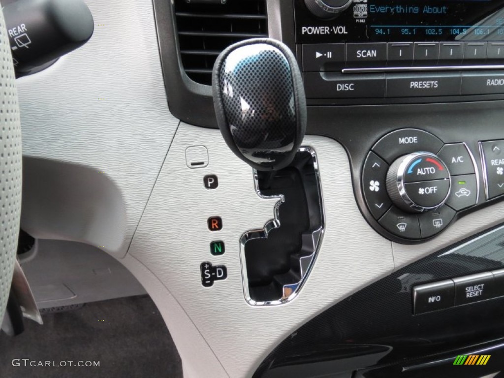 2013 Toyota Sienna SE 6 Speed ECT-i Automatic Transmission Photo #70168739