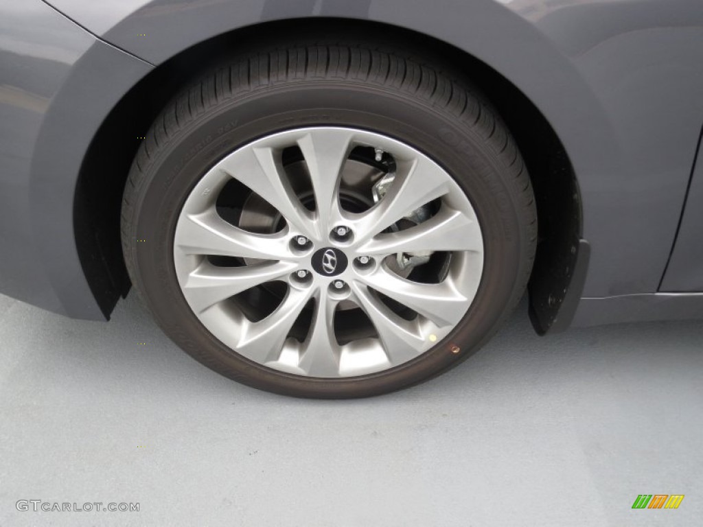 2012 Hyundai Azera Standard Azera Model Wheel Photos