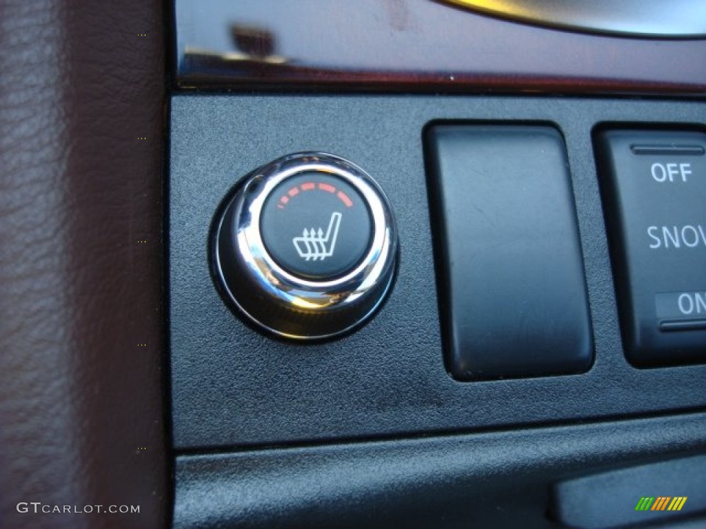 2010 Infiniti EX 35 Controls Photos