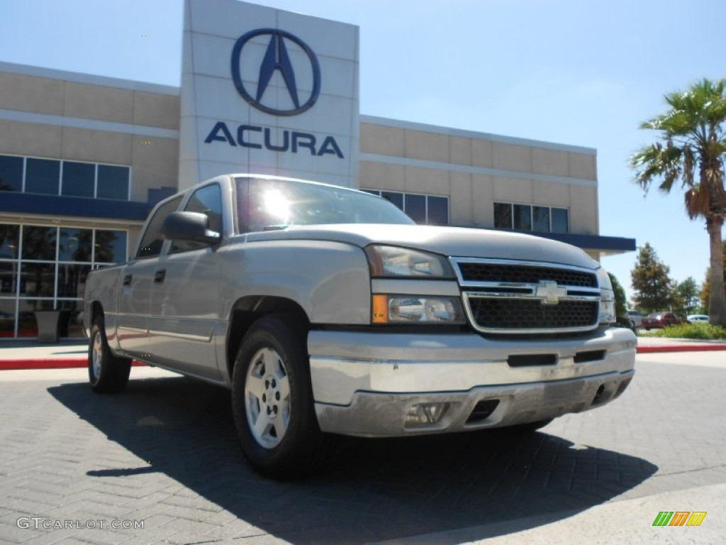 2006 Silverado 1500 LS Crew Cab - Silver Birch Metallic / Dark Charcoal photo #1