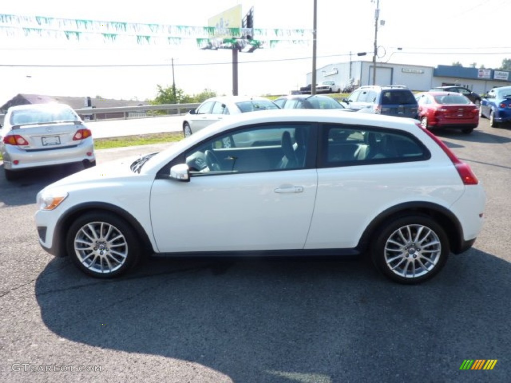 2011 C30 T5 - Ice White / Off Black T-Tec photo #4