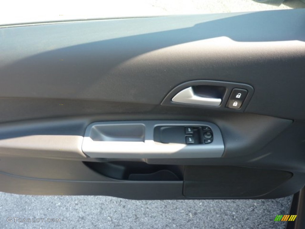 2011 C30 T5 - Ice White / Off Black T-Tec photo #18