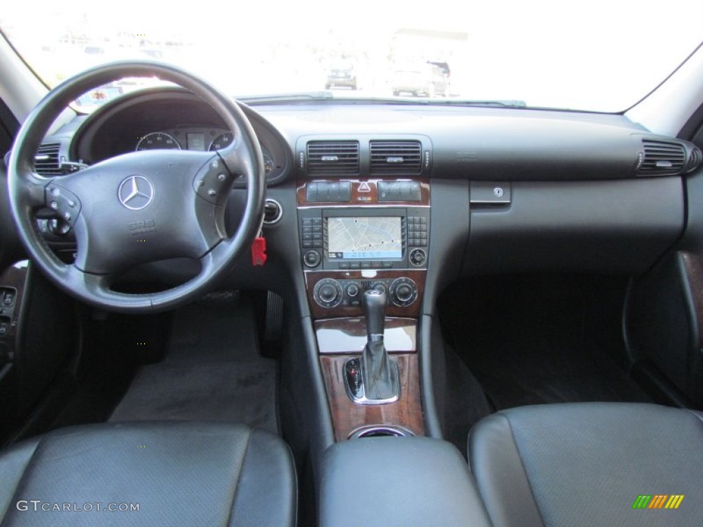 2006 Mercedes-Benz C 280 4Matic Luxury Black Dashboard Photo #70175627