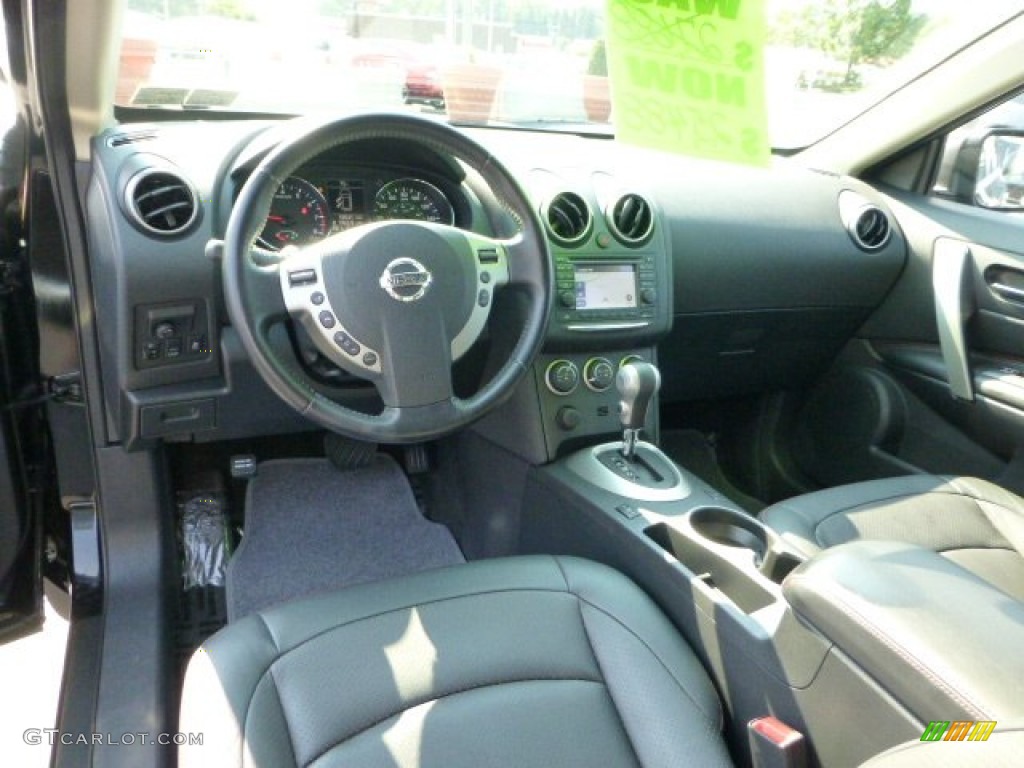 2011 Rogue SL AWD - Wicked Black / Black photo #12