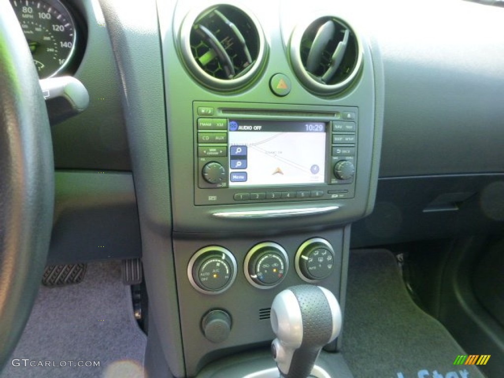 2011 Rogue SL AWD - Wicked Black / Black photo #18